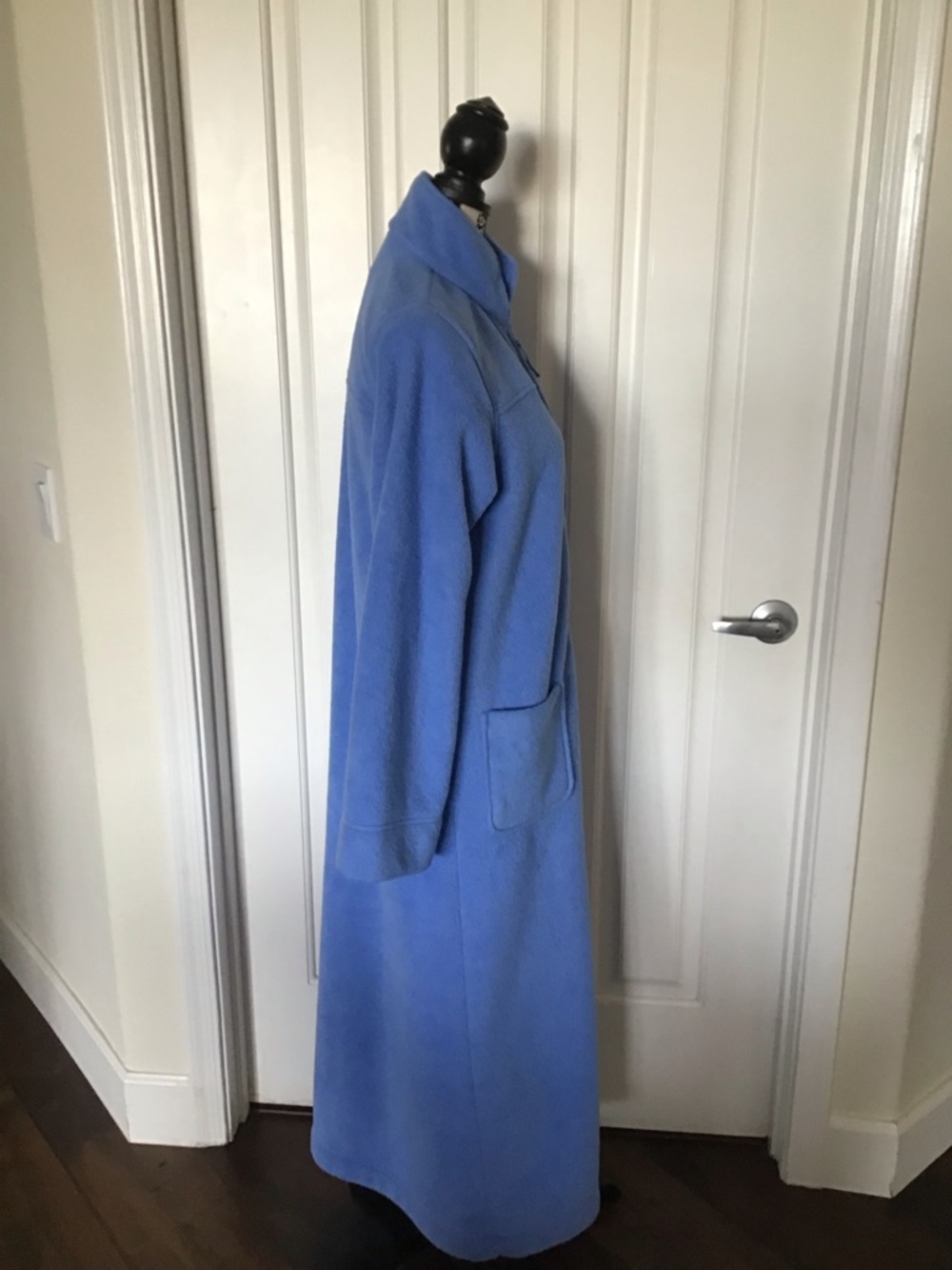 Long Blue Full-Zip Fleece Robe - Picture 4 of 8